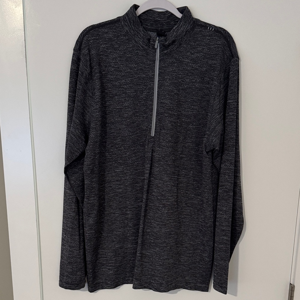 lululemon athletica Men's Charcoal Metal Vent Tech 1/4 Zip
